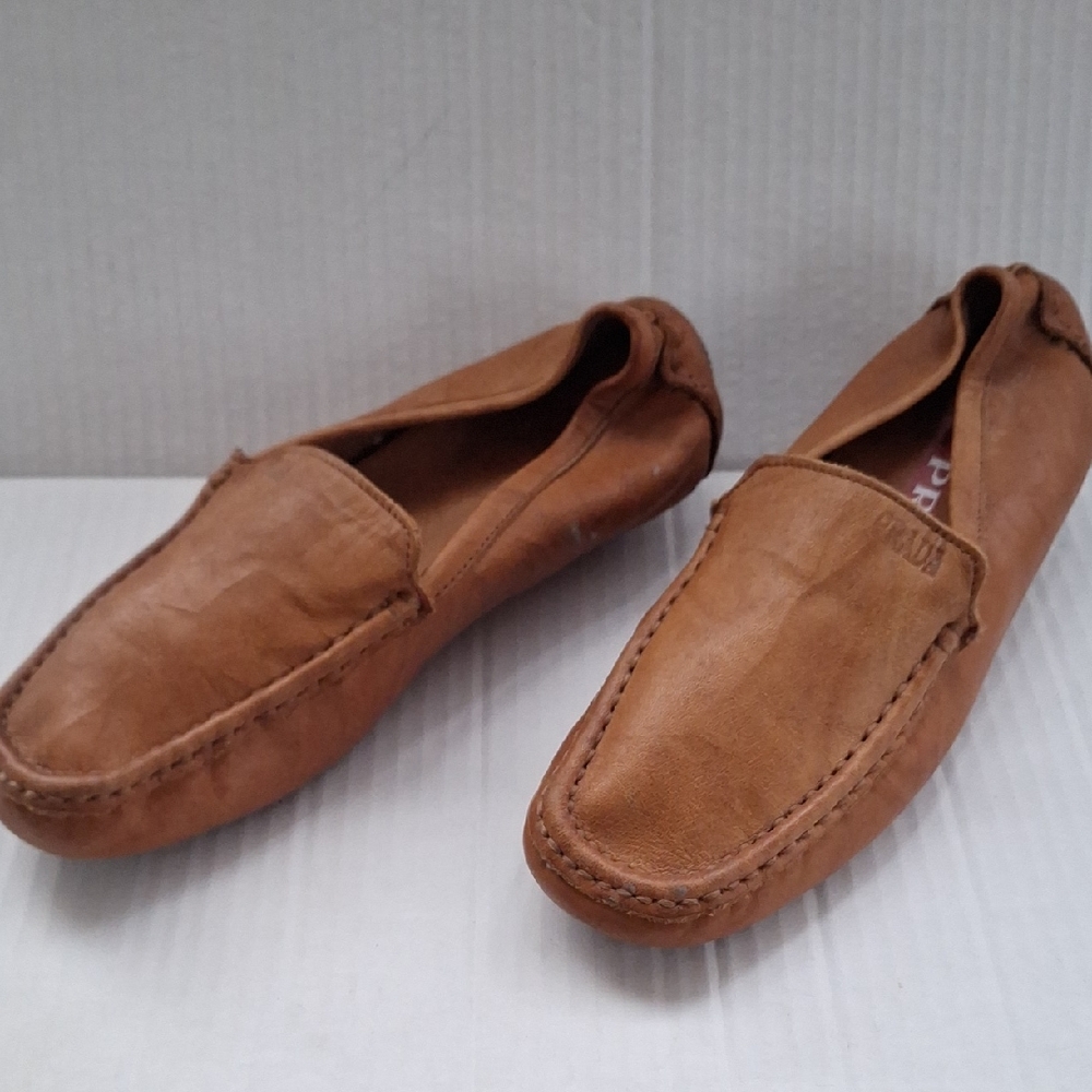 Prada Loafers Shoes Brown Tan leather Driver Loafer Leather 36 Women 6